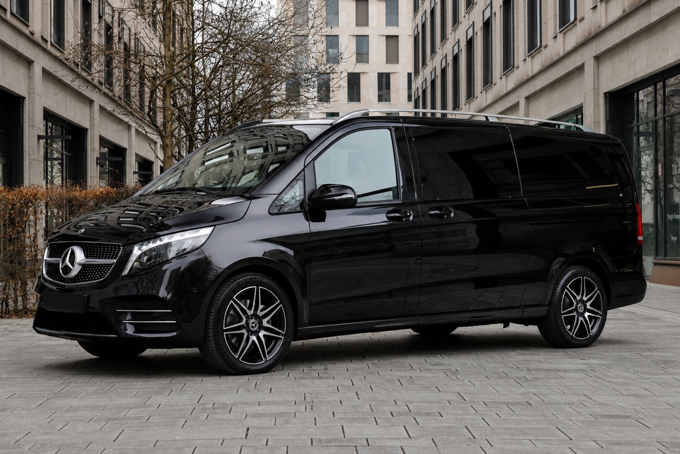 Black Mercedes-Benz V-Class for luxury rental